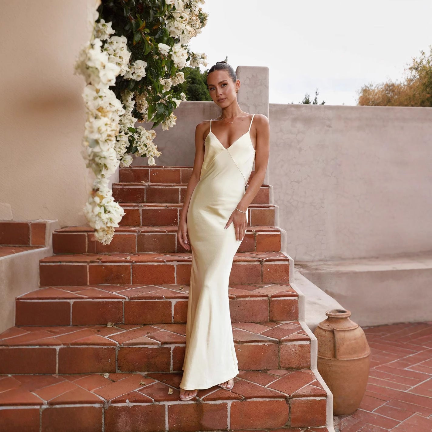 Aicelle | Robe Longue Satinée à Bretelles