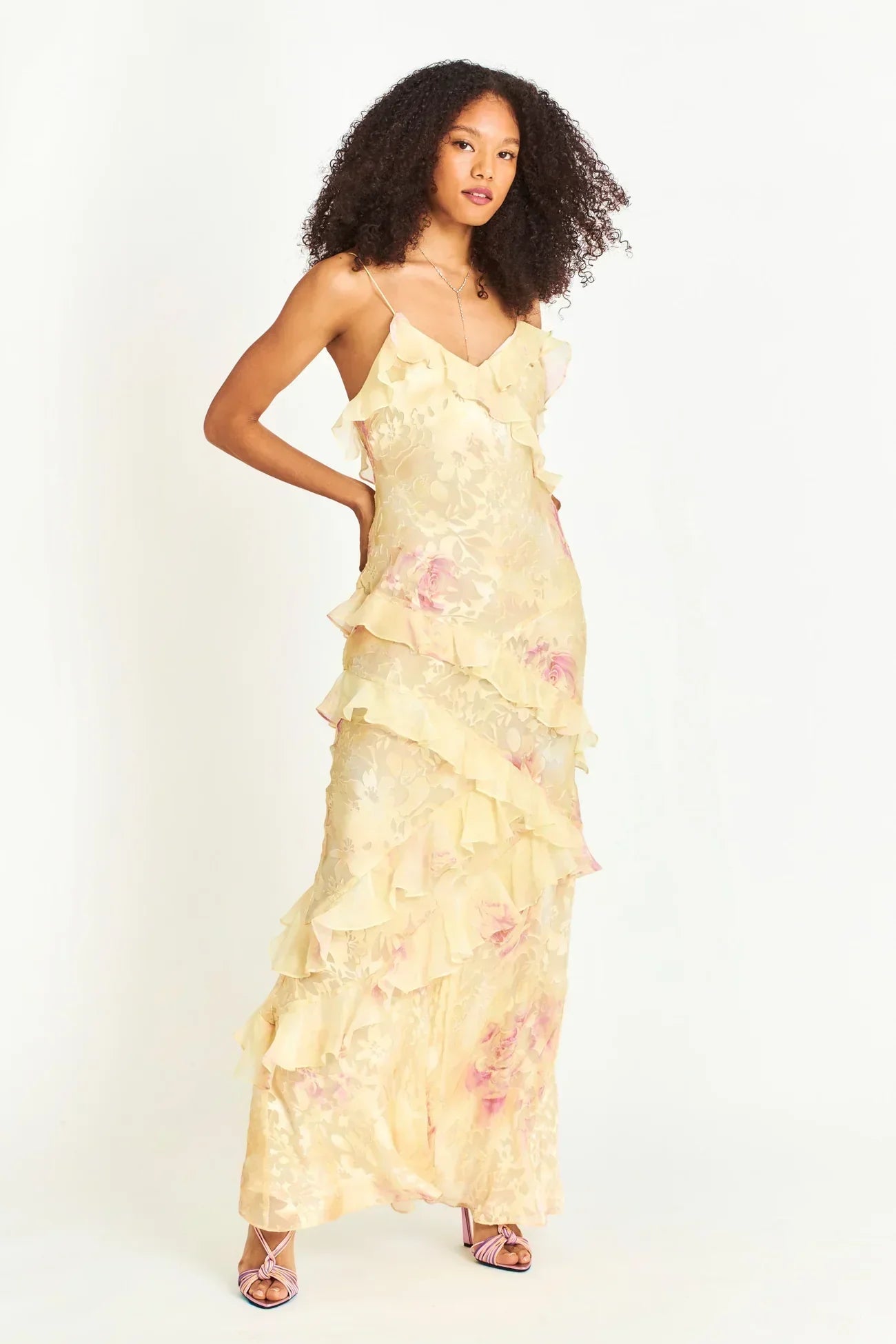 Nora | Robe Longue à Volants et Col en V