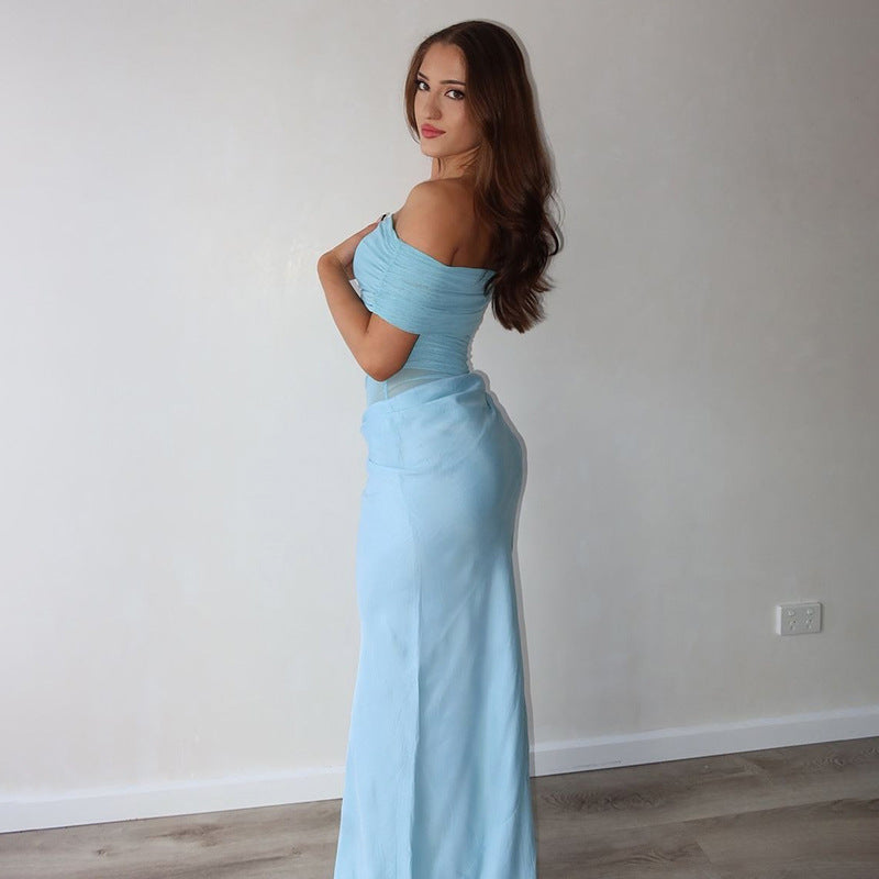 Bella | Robe Longue en Dentelle Asymétrique