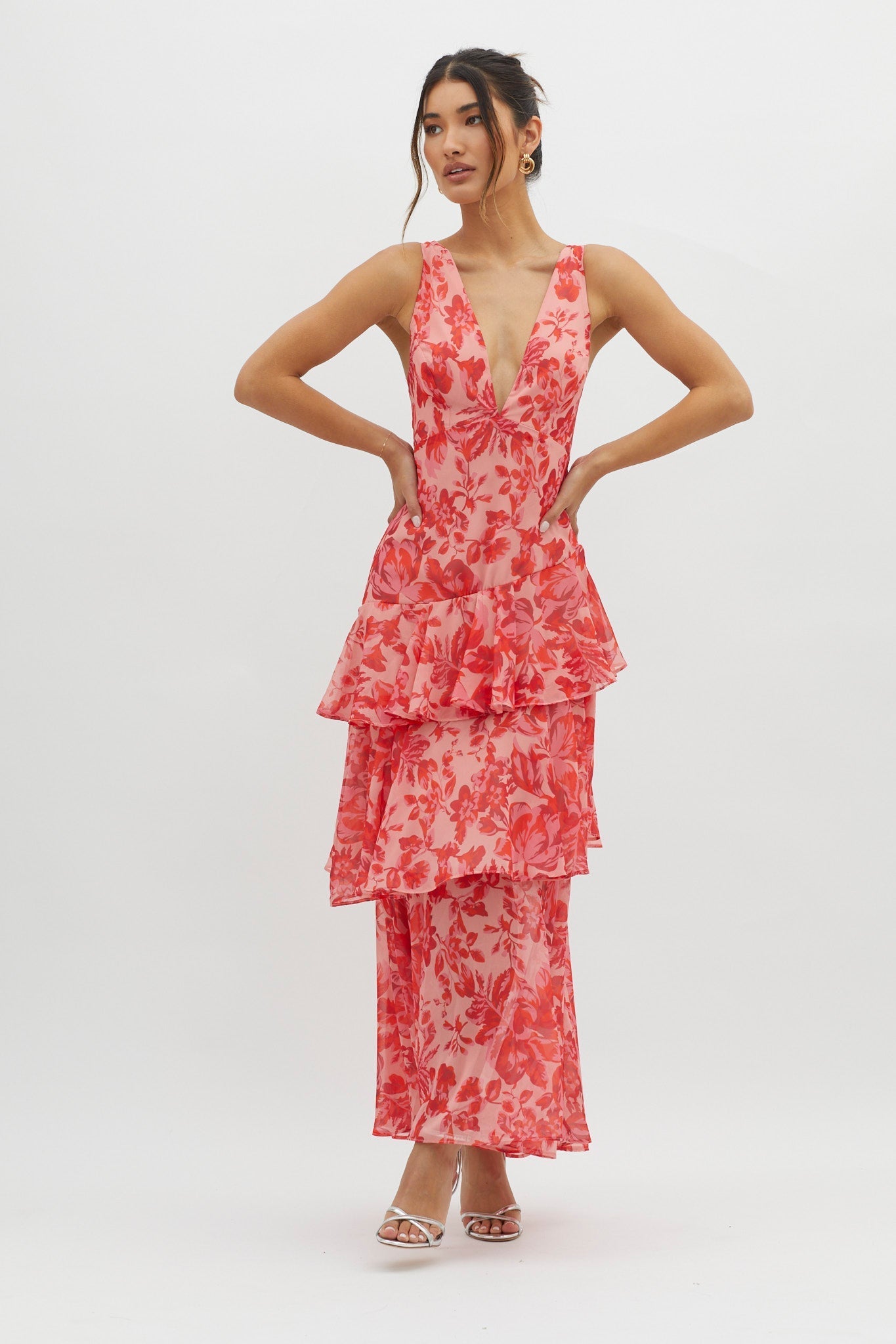 Sarah | Robe Longue à Col V et Volants Fleuri